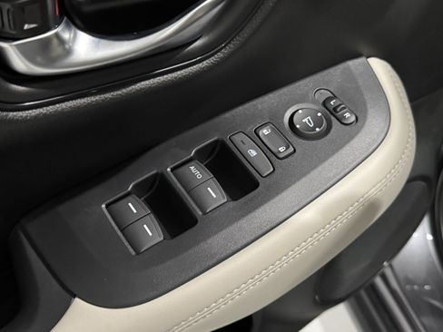 New 2026 Honda HR-V LX image 23