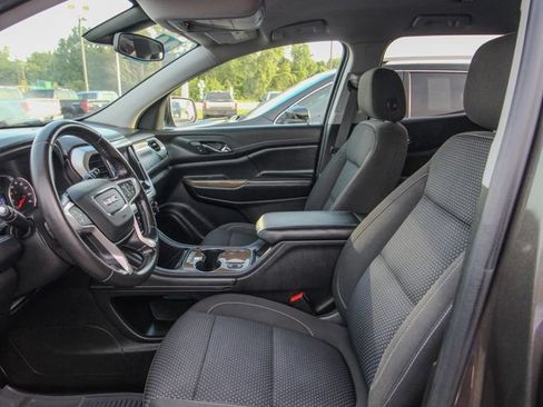 Used 2020 GMC Acadia SLE w/ Driver Convenience Package FWD image 14