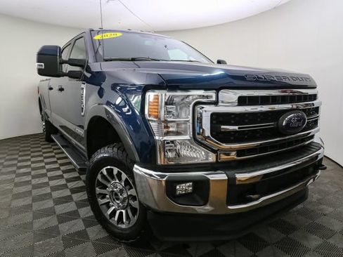 Used 2020 Ford F350 Lariat w/ Lariat Value Package AWD/4WD image 3