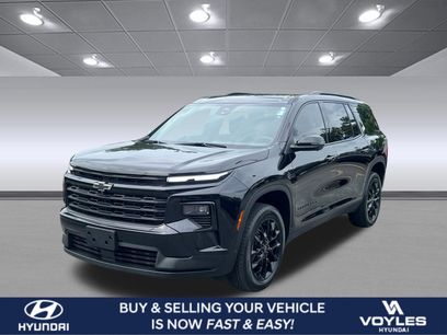 Used 2024 Chevrolet Traverse LT w/ Midnight/Sport Edition
