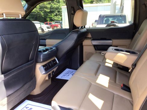 Certified 2022 Ford F150 Lariat w/ FX4 Off-Road Package AWD/4WD image 16