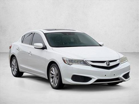 Used 2017 Acura ILX w/ Premium Package image 3