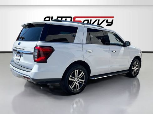 Used 2022 Ford Expedition Limited AWD/4WD image 7