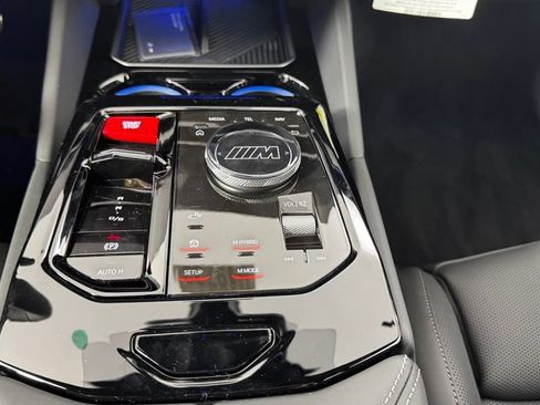 New 2027 BMW M5 Touring AWD/4WD image 19
