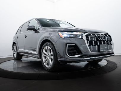 Certified 2025 Audi Q7 3.0T Prestige