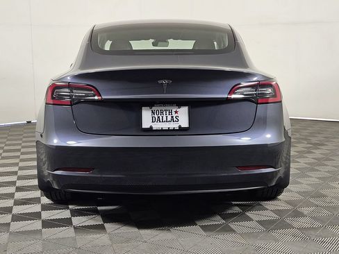 Used 2023 Tesla Model 3 Standard Range RWD image 4