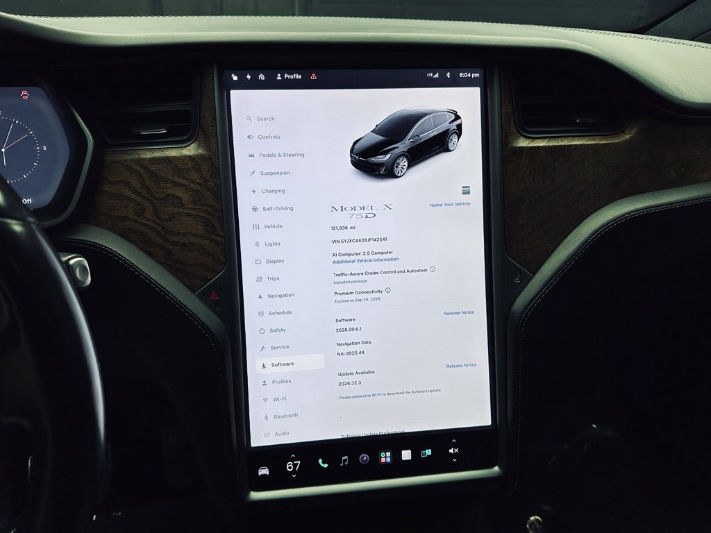 Used 2018 Tesla Model X 75D AWD/4WD image 2