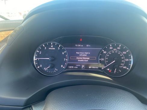 Used 2024 INFINITI QX80 Premium Select w/ Cargo Package image 21