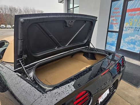Used 2003 Chevrolet Corvette Convertible w/ Preferred Equipment Group1 image 69