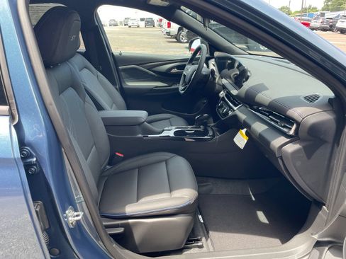New 2026 Buick Envista Sport Touring w/ Convenience I Package FWD image 37
