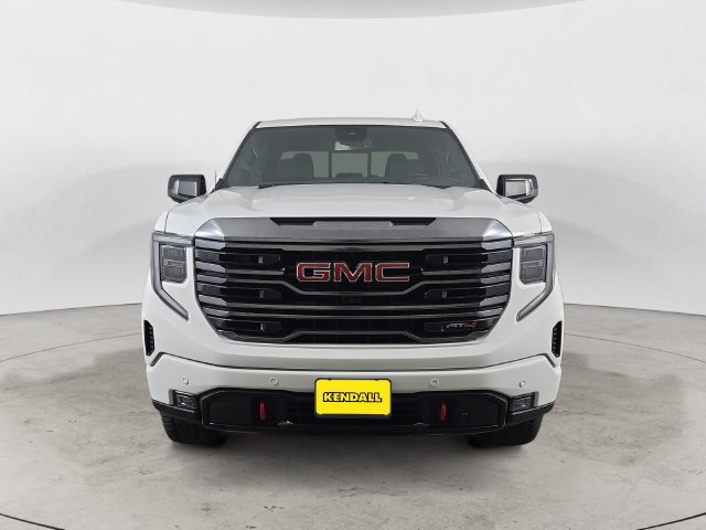 Used 2024 GMC Sierra 1500 AT4 w/ AT4 Preferred Package AWD/4WD image 2