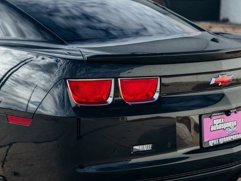 Used 2011 Chevrolet Camaro SS w/ Interior Accent Trim Package image 45