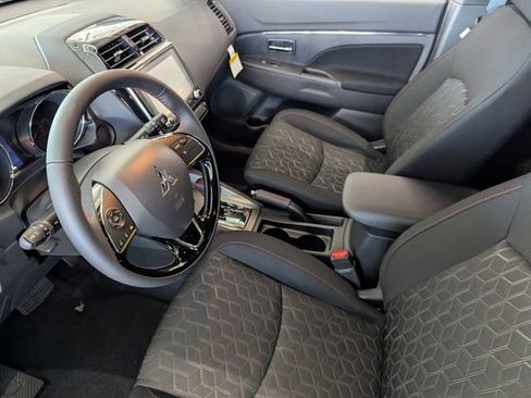 New 2025 Mitsubishi Outlander Sport AWD image 11