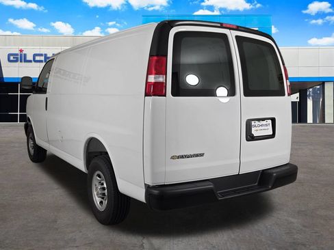 New 2026 Chevrolet Express 2500 w/ Communications Package RWD image 6