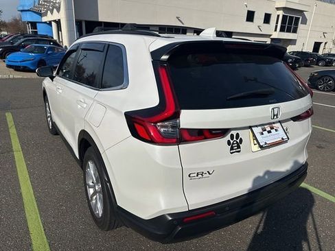 Used 2024 Honda CR-V EX-L image 3