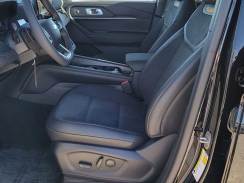 New 2026 Ford Explorer Tremor w/ Tremor Convenience Package image 6