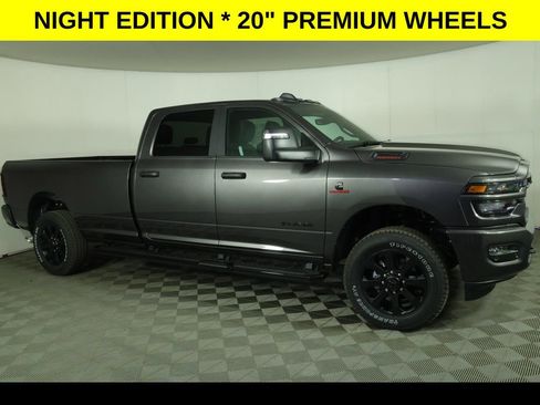 New 2026 RAM 2500 Big Horn AWD/4WD image 6