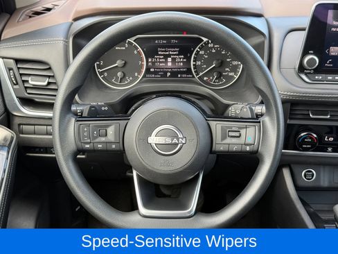 Used 2023 Nissan Rogue SV AWD/4WD image 30