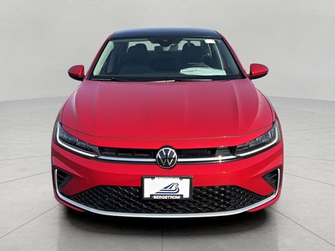 New 2026 Volkswagen Jetta SE image 2