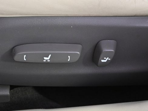 Used 2009 Lexus IS 250 AWD image 14