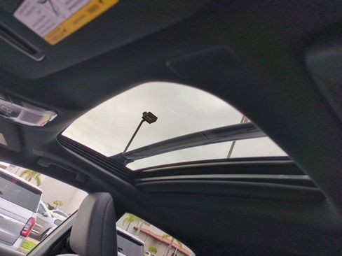 Used 2025 Lexus RX 350h w/ Convenience Package image 24