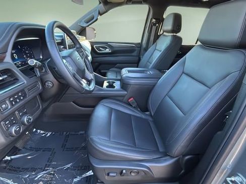 Certified 2023 Chevrolet Tahoe Z71 w/ Luxury Package image 18