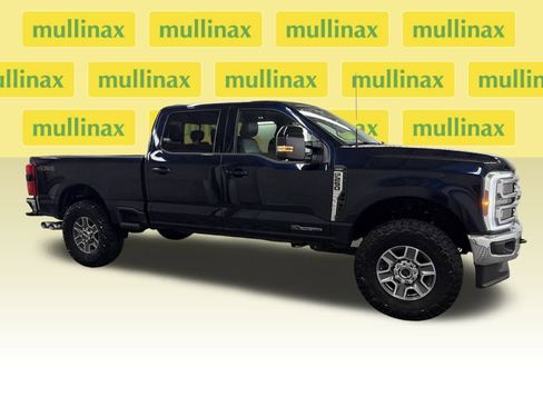 Used 2024 Ford F250 Lariat image 2