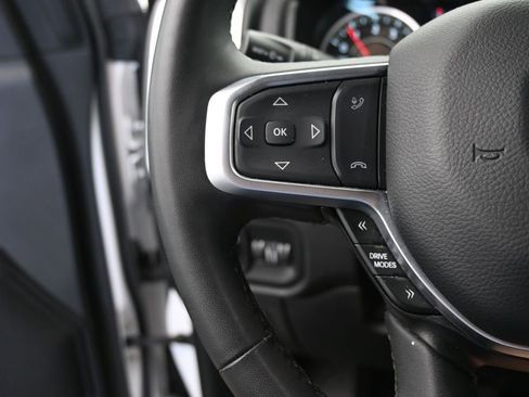 Used 2025 RAM 1500 Big Horn AWD/4WD image 34