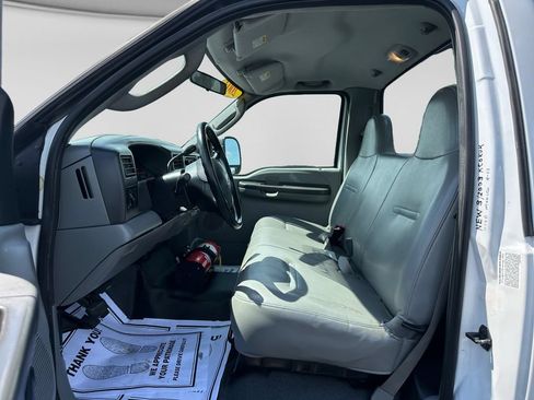 Used 2003 Ford F350 XL RWD image 17