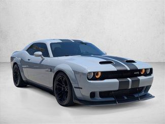 Used 2020 Dodge Challenger SRT Hellcat Redeye RWD video 3