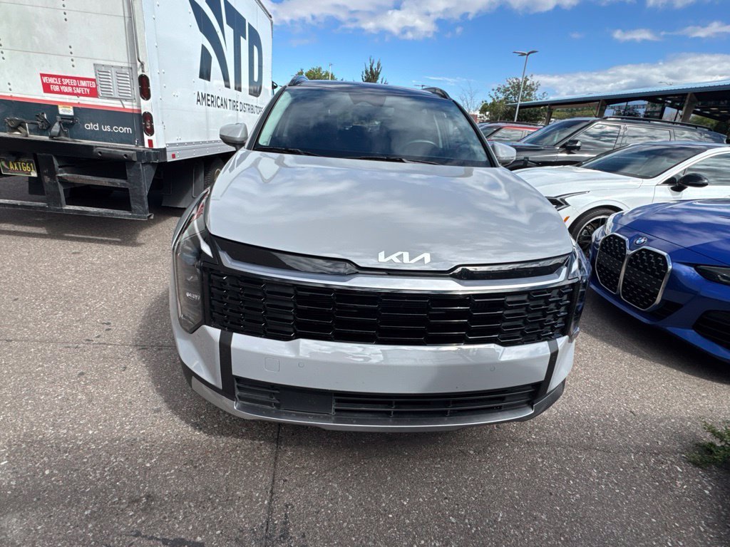 Used 2026 Kia Sportage EX w/ EX Panoramic Sunroof Package AWD/4WD image 3