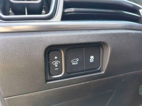 Certified 2026 Kia Sorento SX Prestige w/ Olive Brown Leather Package image 16