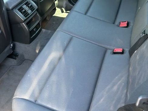 Used 2017 BMW X3 sDrive28i RWD image 8