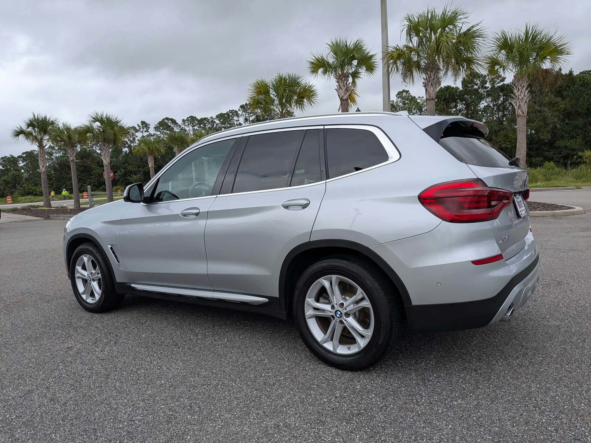 Used 2020 BMW X3 xDrive30i w/ Executive Package AWD/4WD image 6