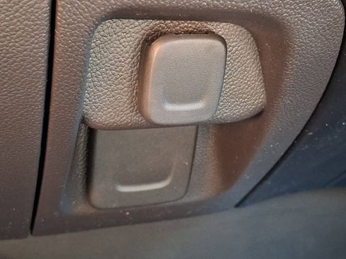 Used 2018 Chevrolet Silverado 1500 LT w/ All Star Edition image 23