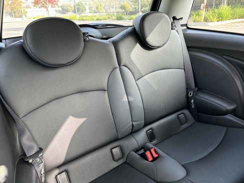 Used 2008 MINI Cooper Hardtop image 17