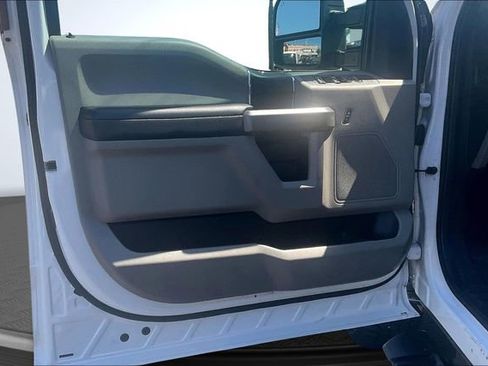 Used 2021 Ford F250 XLT AWD/4WD image 22