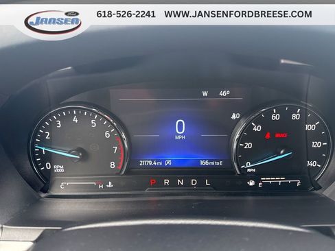 Used 2023 Ford Explorer XLT w/ Equipment Group 202A AWD/4WD image 21