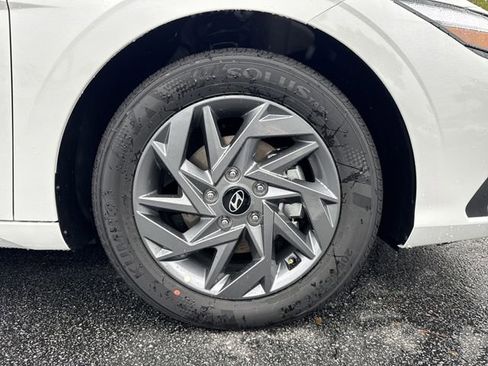 New 2026 Hyundai Elantra Blue image 12