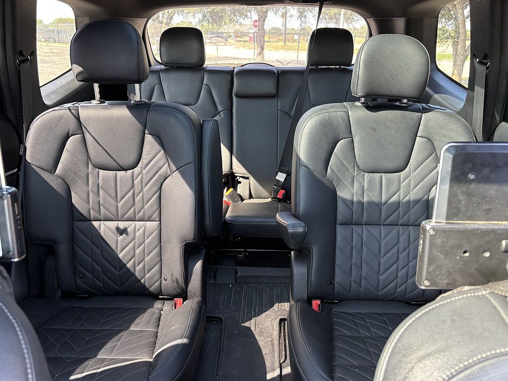 Used 2023 Kia Telluride SX X-Line AWD/4WD image 10