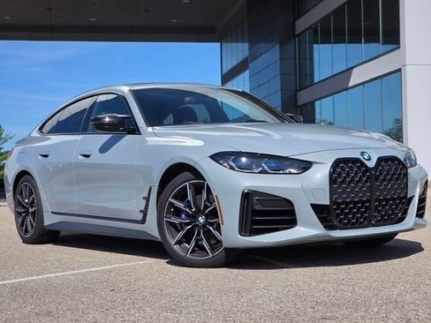 Used 2022 BMW M440i xDrive Gran Coupe w/ Premium Package AWD/4WD image 2