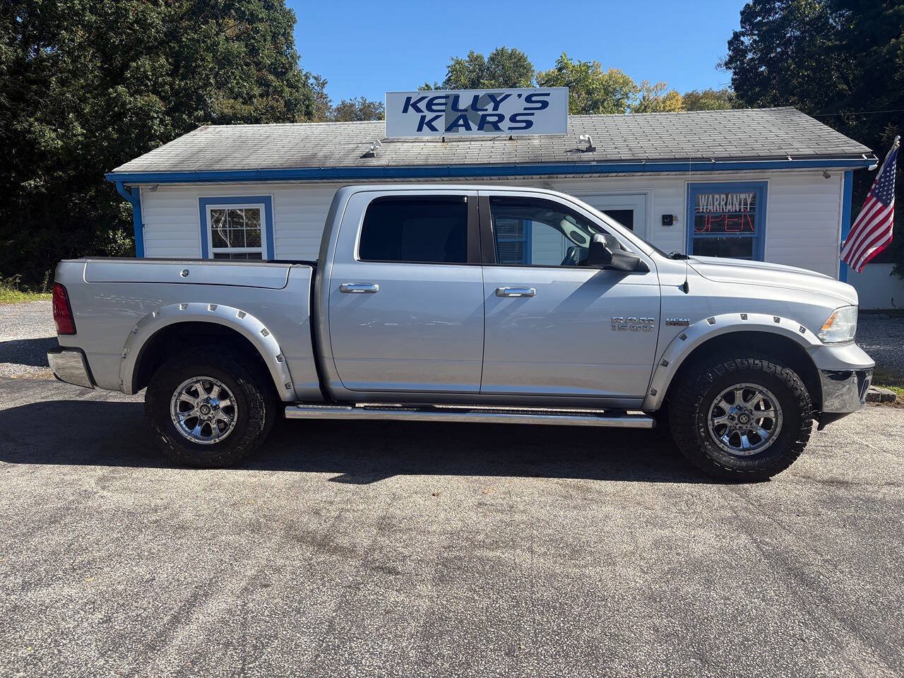 Used 2015 RAM 1500 Big Horn AWD/4WD image 2