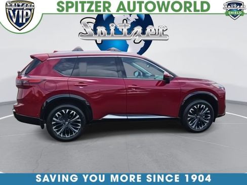 Used 2025 Nissan Rogue Platinum w/ Platinum Premium Package FWD image 9