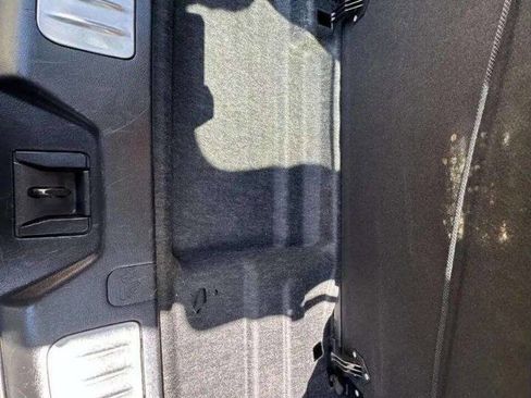 Used 2011 INFINITI QX56 4WD w/ Theater Pkg image 28