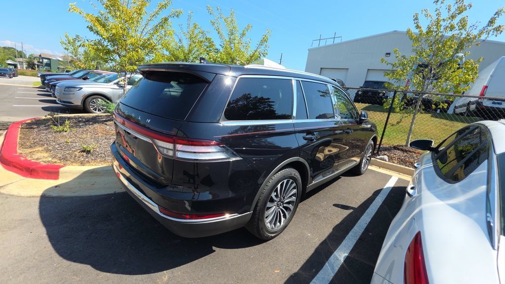 Used 2021 Lincoln Aviator Reserve w/ Elements Package Plus AWD/4WD image 5