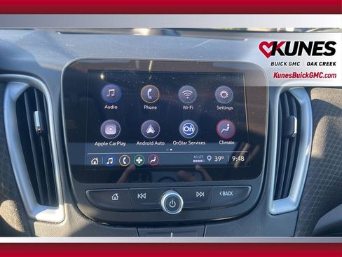 Used 2024 Chevrolet Malibu LT image 20