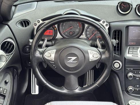 Used 2013 Nissan 370Z Touring w/ Sport Pkg RWD image 32