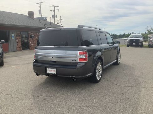 Used 2018 Ford Flex Limited w/ Equipment Group 303A AWD/4WD image 8