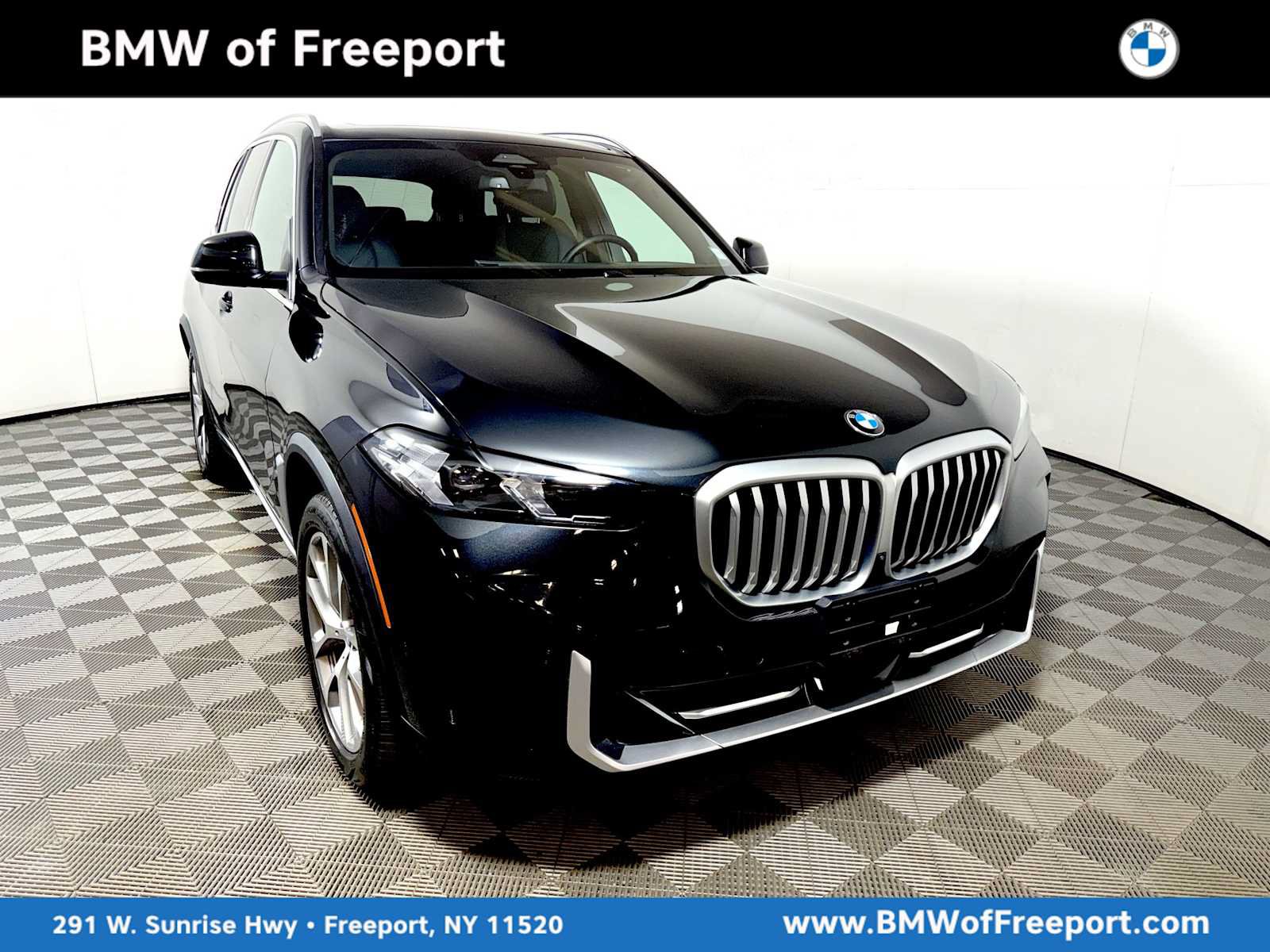 Used 2024 BMW X5 xDrive40i w/ Parking Assistance Package AWD/4WD image 1