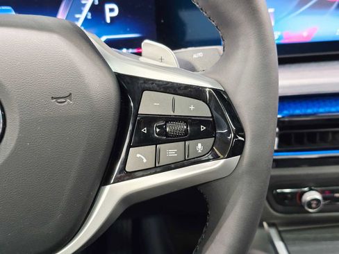 Used 2025 BMW 330i xDrive Sedan w/ Convenience Package image 19